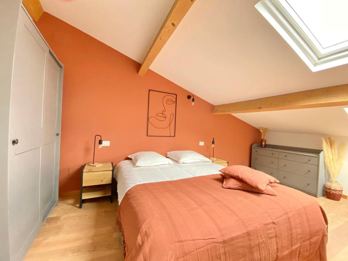 Montee Fleurie Apartment Menton Bagian luar foto