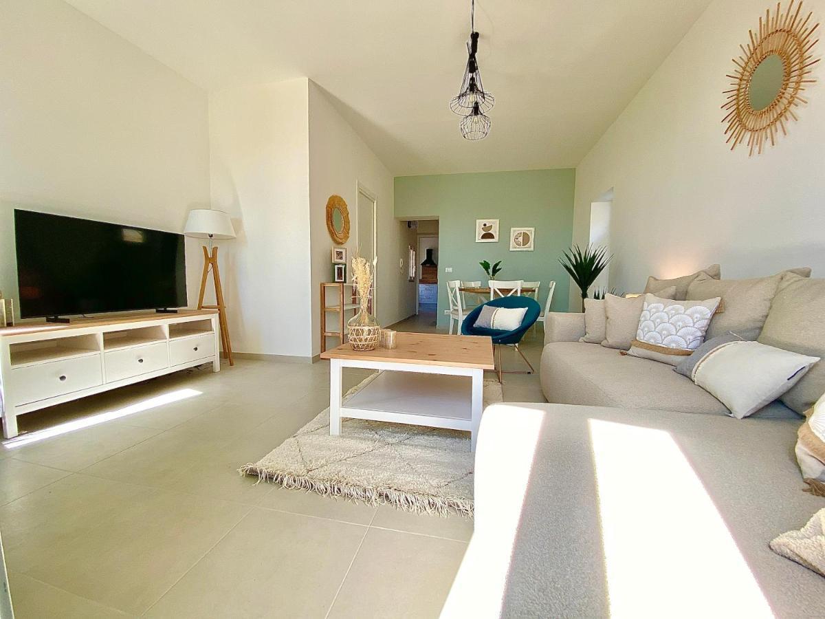 Montee Fleurie Apartment Menton Bagian luar foto