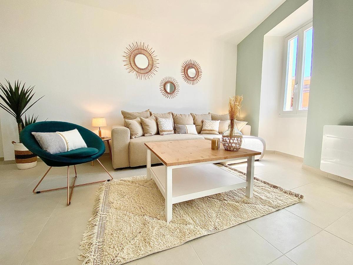 Montee Fleurie Apartment Menton Bagian luar foto