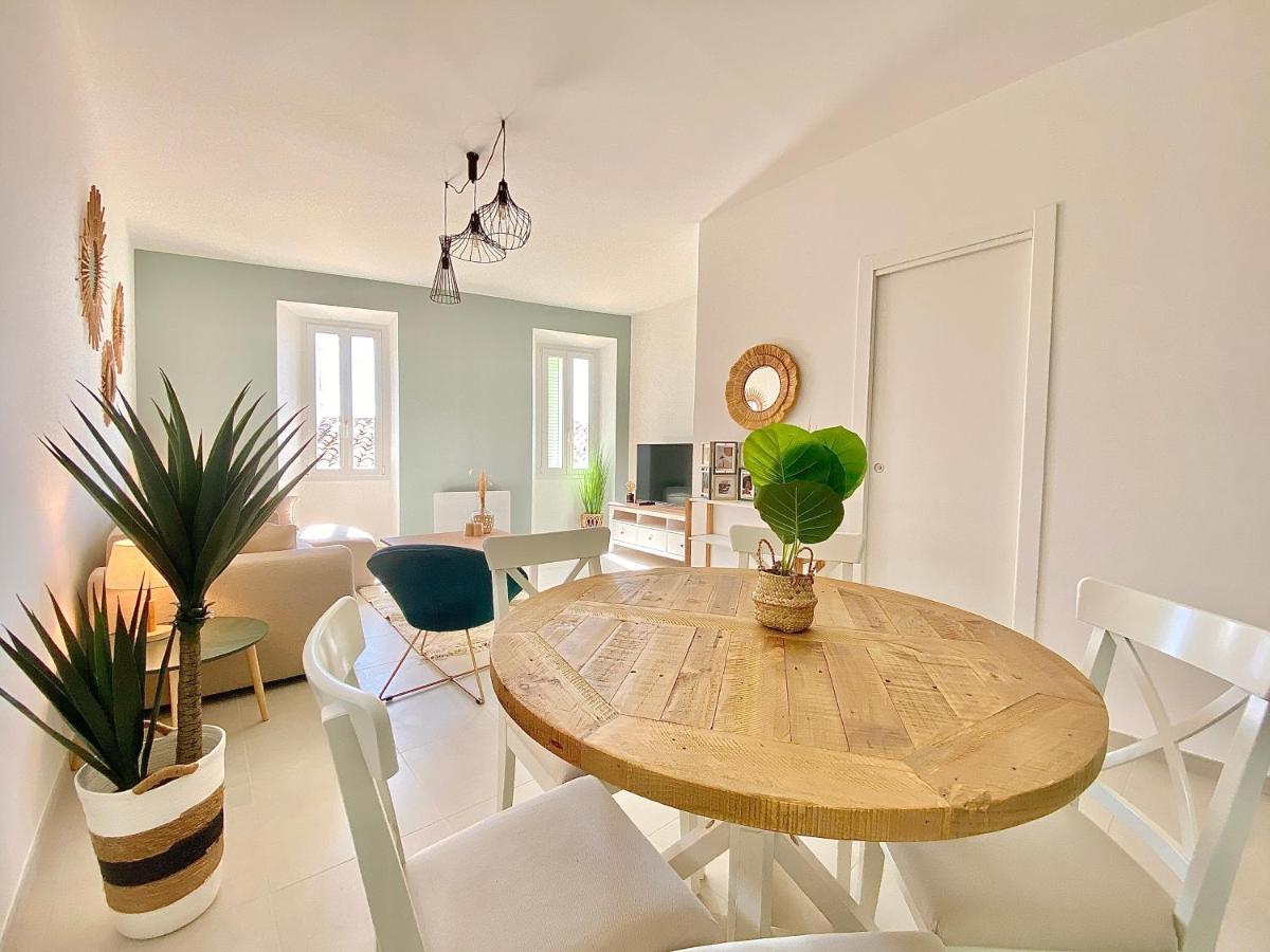 Montee Fleurie Apartment Menton Bagian luar foto