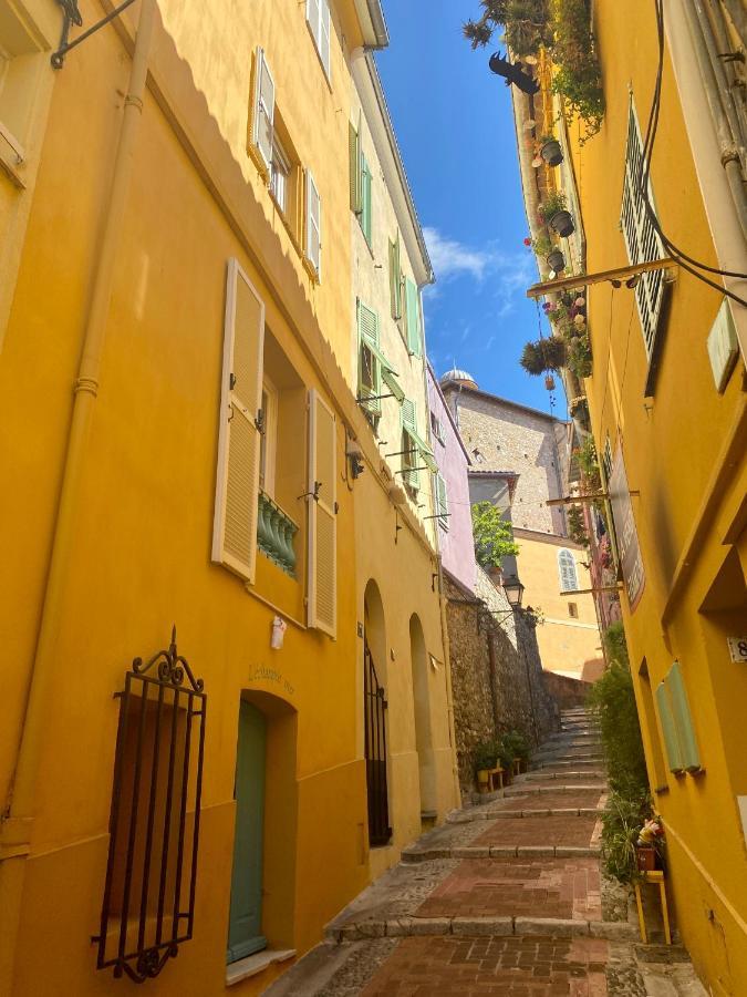 Montee Fleurie Apartment Menton Bagian luar foto