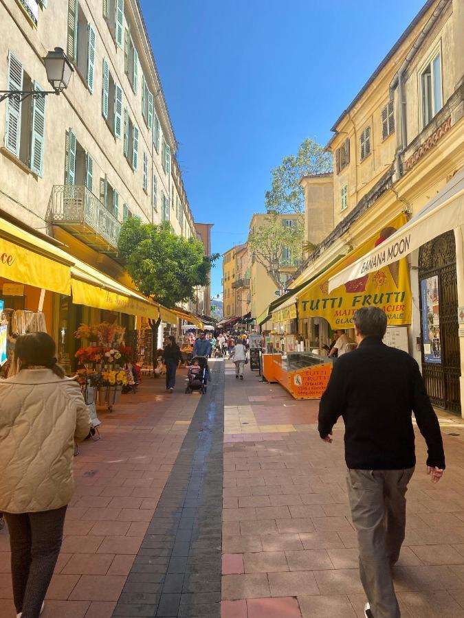 Montee Fleurie Apartment Menton Bagian luar foto